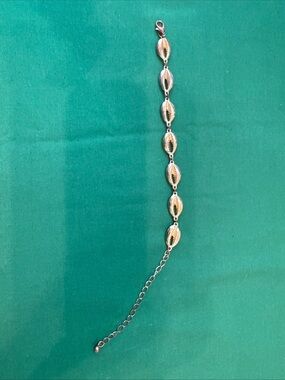 Gold Toned Women’s Bracelet